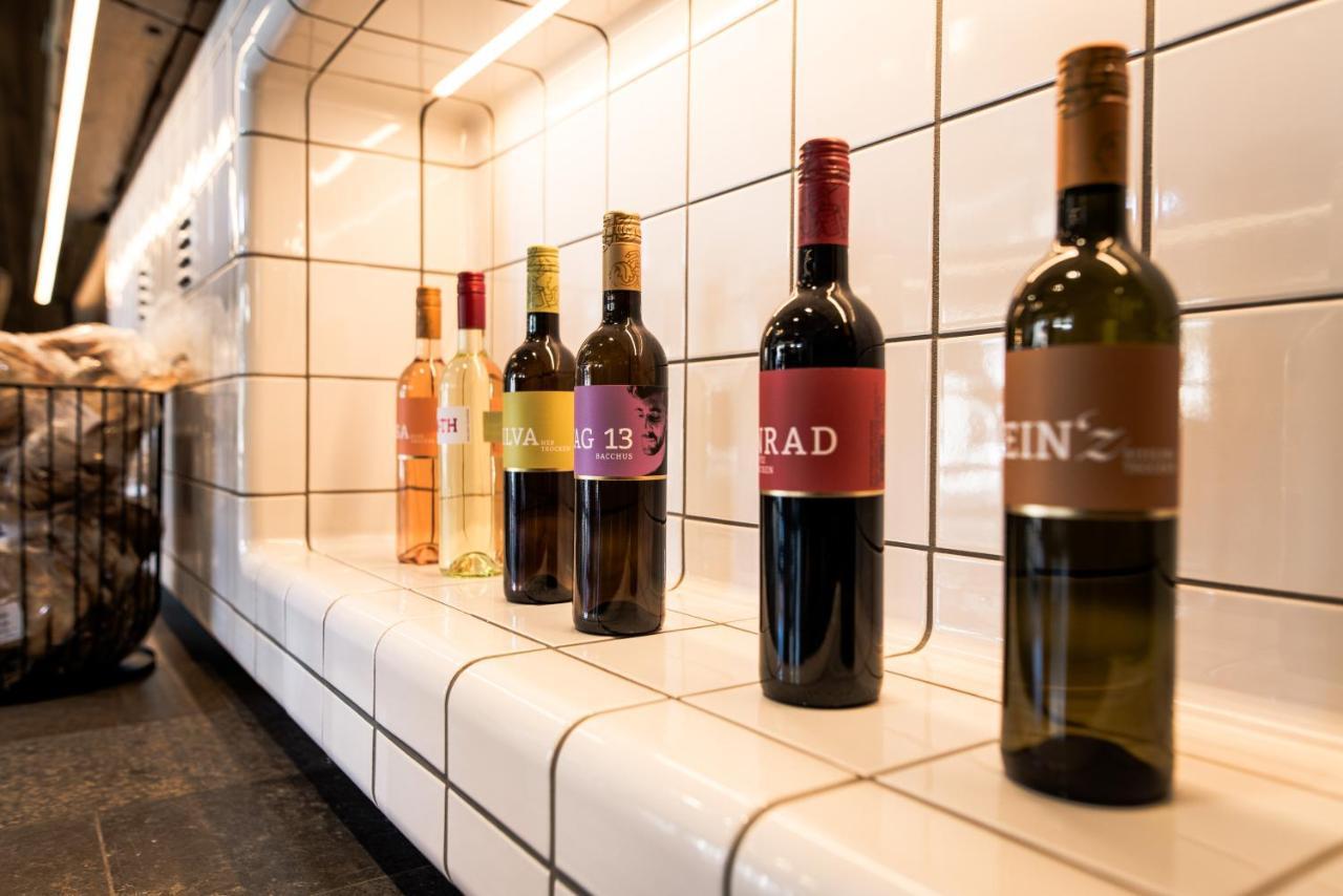 Hotel / Weingut Meintzinger Frickenhausen am Main Eksteriør billede