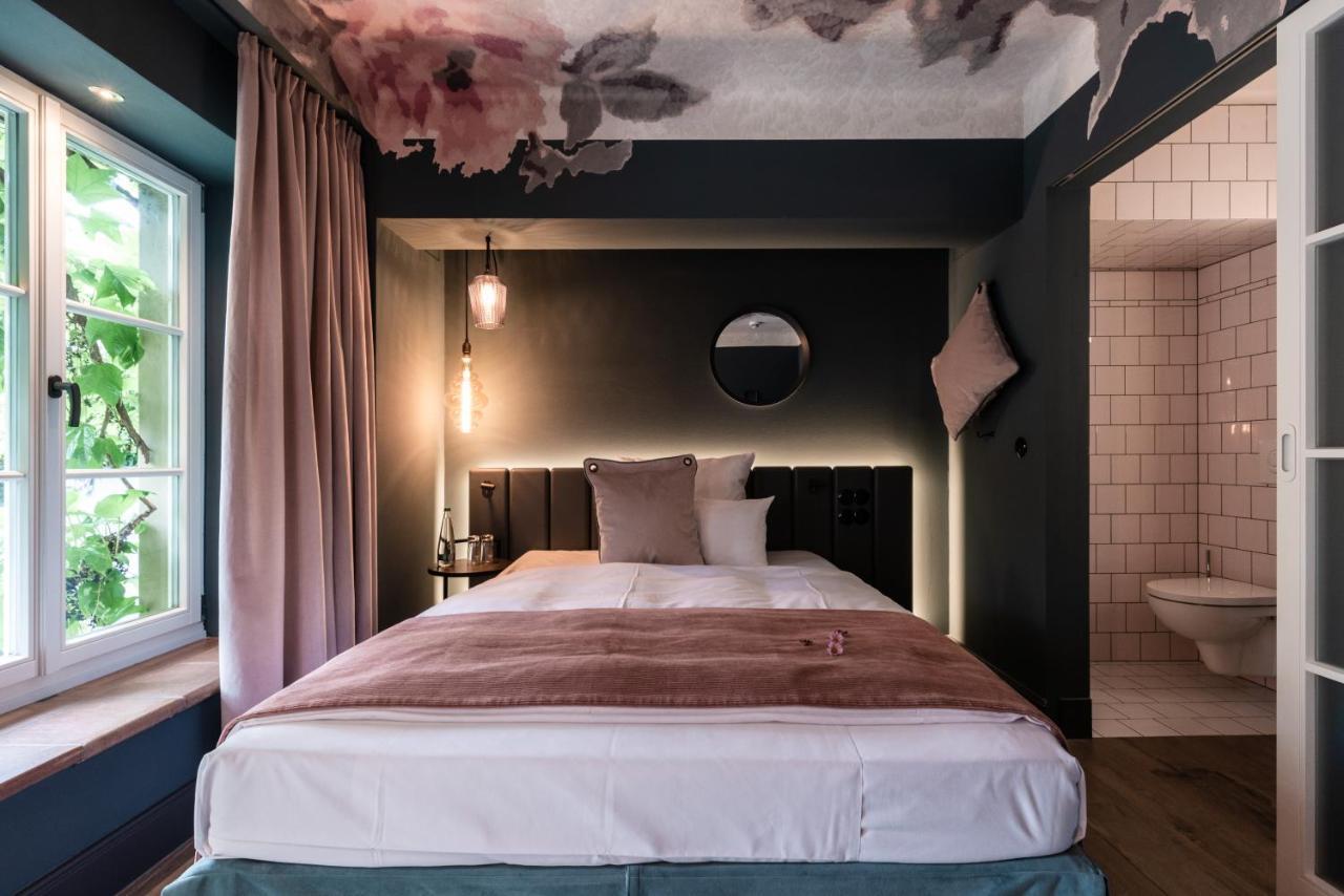 Hotel / Weingut Meintzinger Frickenhausen am Main Eksteriør billede