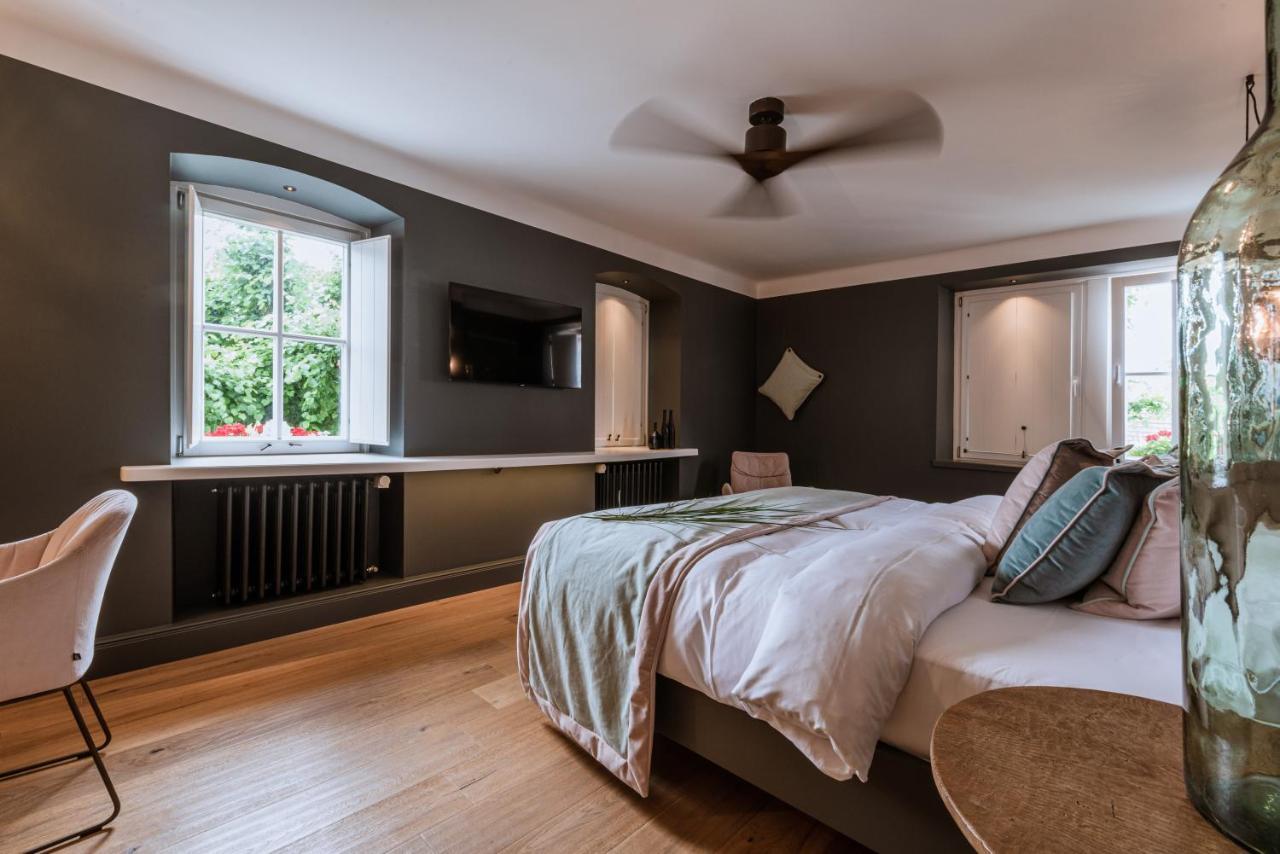 Hotel / Weingut Meintzinger Frickenhausen am Main Eksteriør billede