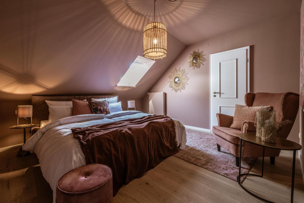 Hotel / Weingut Meintzinger Frickenhausen am Main Eksteriør billede