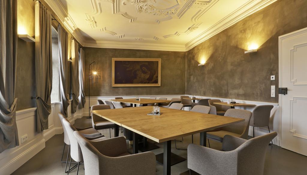 Hotel / Weingut Meintzinger Frickenhausen am Main Eksteriør billede